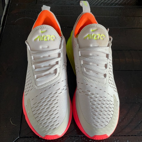 Nike Shoes - Women’s Airmax 270